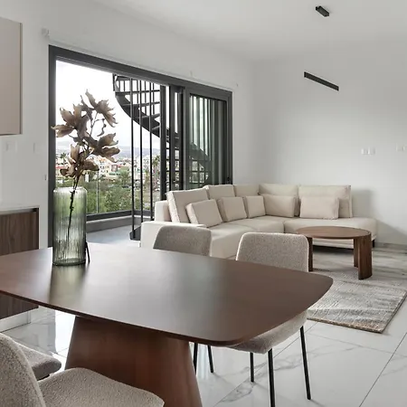 Phaedrus Living Opalia Residences Crystal *